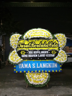 Papan Bunga Duka di Dolok Silau